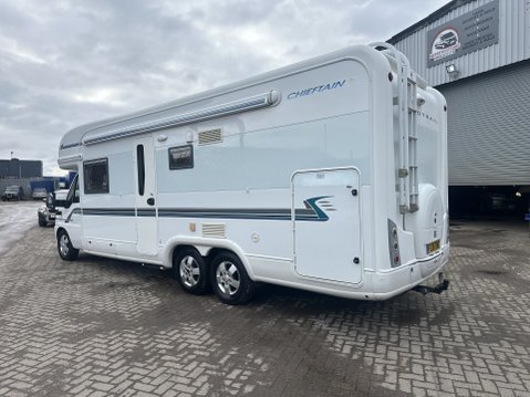 Fiat Ducato AUTO TRAIL CHIEFTAIN SE TAG AXLE 4 BERTH MOTORHOME LARGE GARAGE 27