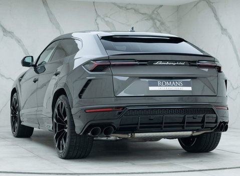 Lamborghini Urus 7
