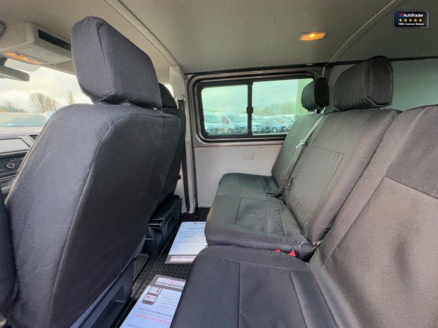 Volkswagen Transporter Crew Cab SWB L1H1 Highline T32 Air Con Alloys Sensors EURO 6 NO VAT 13