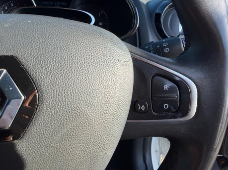 Renault Clio DYNAMIQUE NAV 21