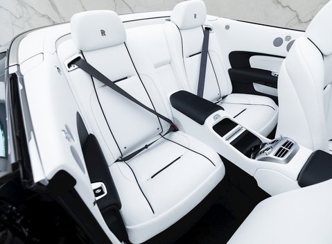 Rolls-Royce Dawn 14