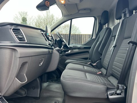 Ford Transit Custom 300 LIMITED P/V ECOBLUE 3