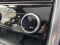 Land Rover Discovery R-DYNAMIC HSE MHEV 19