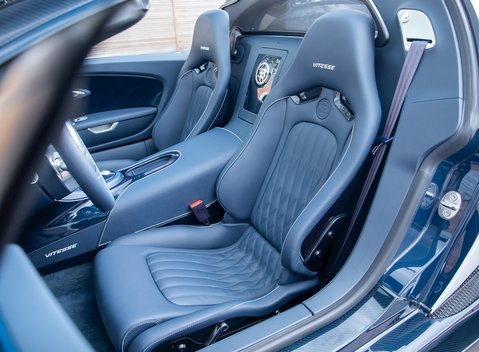 Bugatti Veyron Grand Sport Vitesse 14