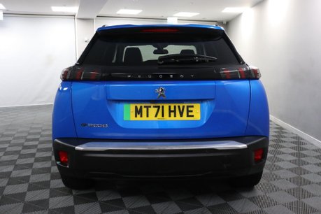 Peugeot 2008 ALLURE PREMIUM 8