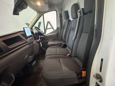 Ford Transit 2.0 Transit 350 Trend EcoBlue 5dr 4