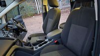 Ford C-Max 1.0T EcoBoost Titanium Euro 5 (s/s) 5dr 44