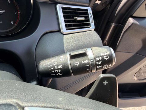 Land Rover Discovery Sport 2.0 Discovery Sport HSE TD4 Auto 4WD 5dr 34