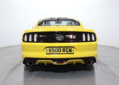 Ford Mustang 5.0 Mustang GT Auto 2dr 11