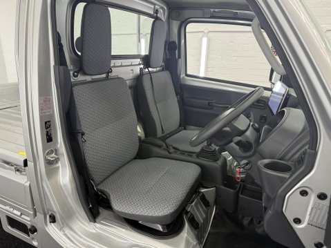 Suzuki Carry Mitsubishi Minicab Truck 660cc 4WD 17