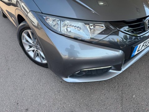 Honda Civic 1.8 i-VTEC ES Auto Euro 5 5dr 35
