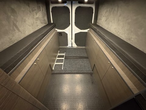 Mercedes-Benz Racetruck Sport Tech Conversion 20