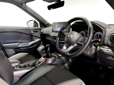Nissan Juke 1.0 DIG-T N-Connecta SUV 5dr Petrol Manual Euro 6 (s/s) (114 ps) 12
