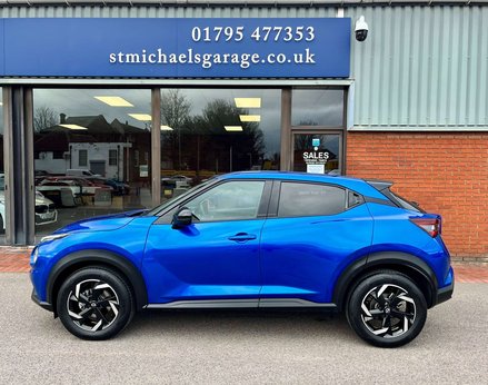 Nissan Juke 1.0 Juke N-Connecta DiG-T Semi-Auto 5dr 11