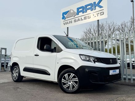Peugeot Partner 1.5 Partner Professional Premium+ BHDi