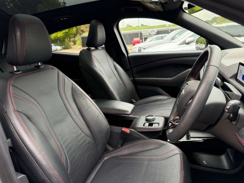 Ford Mustang E MACH X AWD Pan roof 19