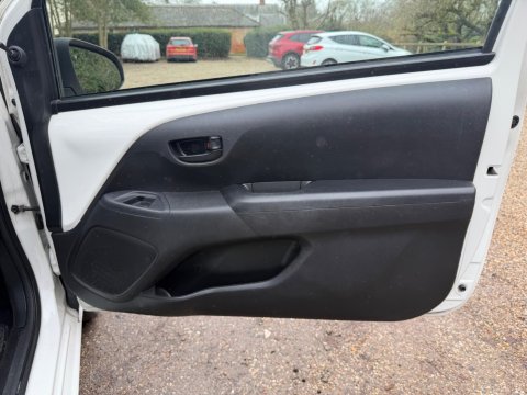 Peugeot 108 1.0 Active Euro 6 3dr 15