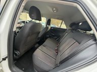 Volkswagen T-Roc DESIGN TSI 11
