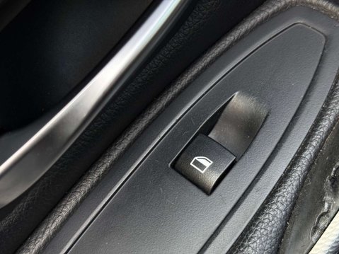 BMW 3 Series 3.0 330d M Sport Touring 5dr Diesel Auto Euro 5 (s/s) (258 ps) 76