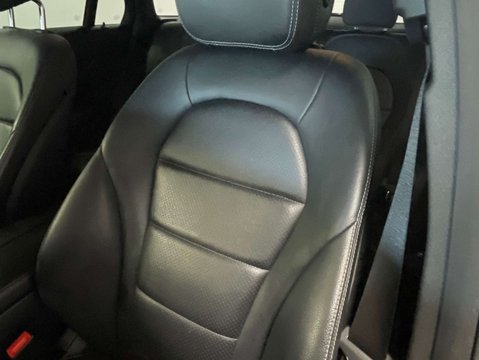 Mercedes-Benz GLC 2.1 GLC 250 D 4Matic AMG Line Auto 4WD 5dr 46