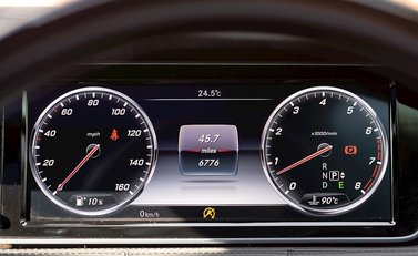 Mercedes-Benz M Class S600 26