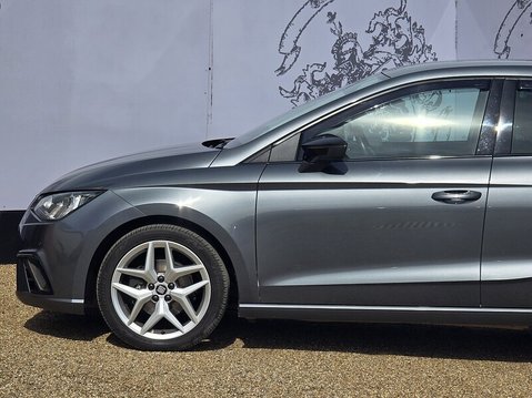 SEAT Ibiza TSI FR 5