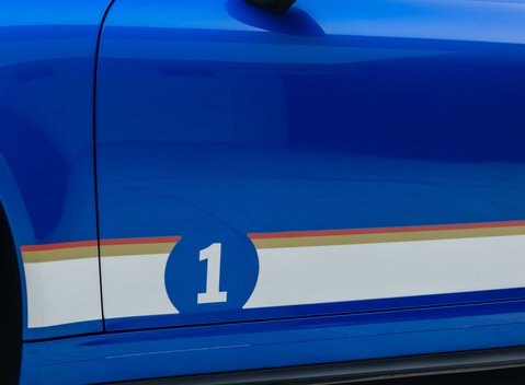 Porsche 911 Carrera 4 GTS (991.2) British Legends Edition 30