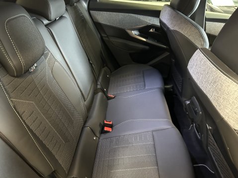 Peugeot 3008 GT 16