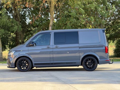 Volkswagen Transporter 2.0 Transporter T32 Sportline Black Edition TDI Semi-Auto 16
