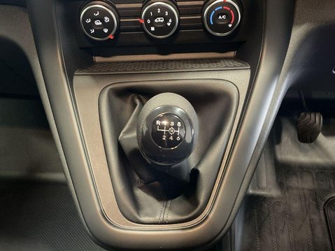 Mercedes-Benz Citan 1.5l 94 BHP Air Con 20