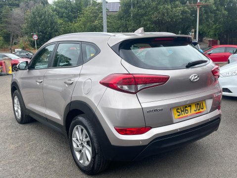Hyundai TUCSON 1.6 GDi Blue Drive SE Euro 6 (s/s) 5dr 11