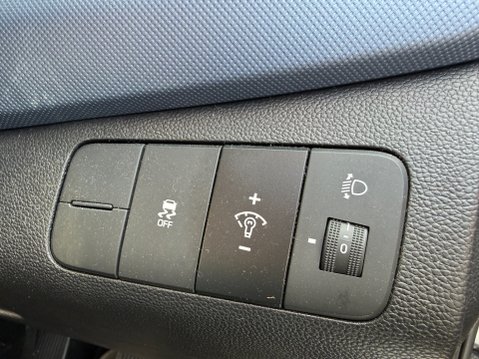 Hyundai i10 SE *22,532 MILES* 15