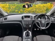 Vauxhall Insignia 1.8 Insignia SRi 5dr 15