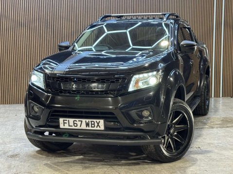 Nissan Navara 2.3 Navara Tekna dCi Auto 4WD 5dr 4
