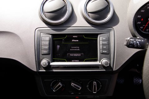 SEAT Ibiza TSI FR TECHNOLOGY 25