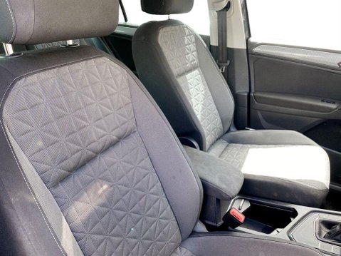 Volkswagen Tiguan 1.5 TSI Life SUV 5dr Petrol DSG Euro 6 (s/s) (150 ps) 11