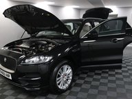 Jaguar F-Pace PORTFOLIO AWD 16