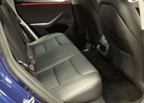 Tesla Model 3 Saloon 4dr Electric Auto RWD (208 ps) 9