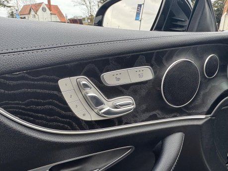 Mercedes-Benz E Class E 220 D AMG LINE PREMIUM 11