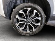 Toyota Yaris Cross 1.5 VVT-h Design SUV 5dr Petrol Hybrid E-CVT Euro 6 (s/s) (116 ps) Parking 10