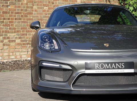 Porsche Cayman GT4 Clubsport 15