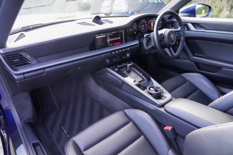 Porsche 911 CARRERA 4S PDK 8
