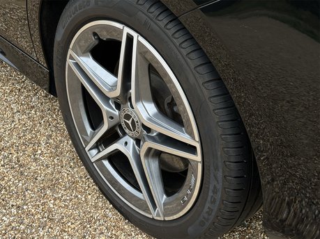 Mercedes-Benz CLA Class CLA 220 AMG LINE PREMIUM PLUS 29