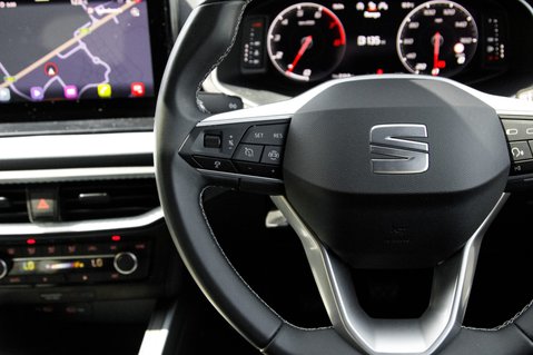 SEAT Arona ECOTSI XPERIENCE 18