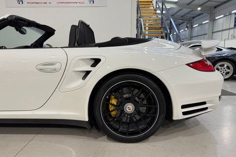 Porsche 911 997.2 TURBO S PDK 37