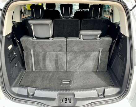 Ford S-Max 2.5 S-Max Titanium HEV CVT 5dr 69