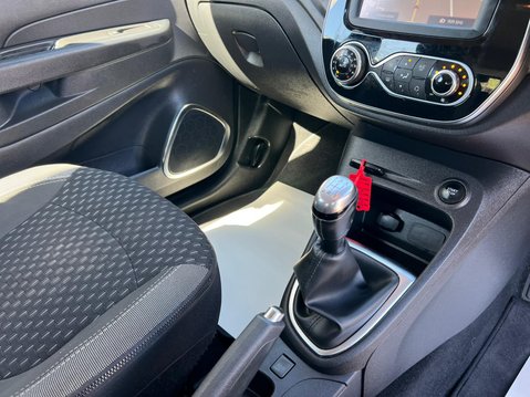 Renault Captur DYNAMIQUE NAV DCI 38