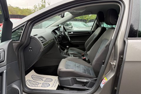 Volkswagen Golf GT TDI BMT - £20 ROAD TAX - 2 OWNERS - 11 SERVICES -SAT NAV 3