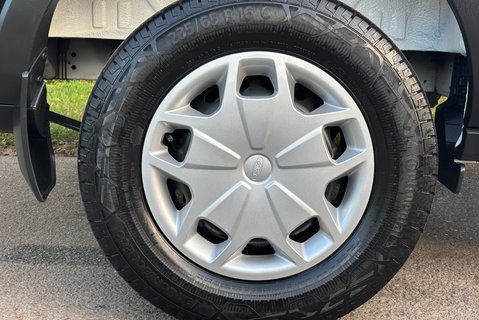 Ford Transit 350 L3 H2 130 ps Trend Double Cab in Van - Air Con 25