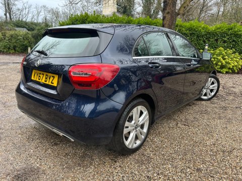 Mercedes-Benz A Class 1.6 A180 Sport 7G-DCT Euro 6 (s/s) 5dr 9